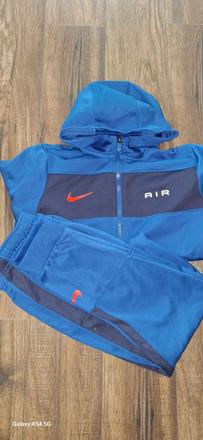 Teplakova suprava nike, nike,152