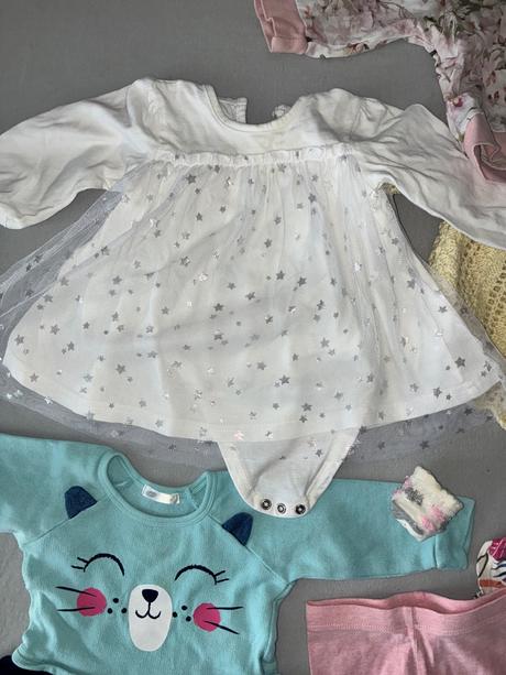 Oblečenie pre dievčatko + pribalím aj niečo naviac, 62