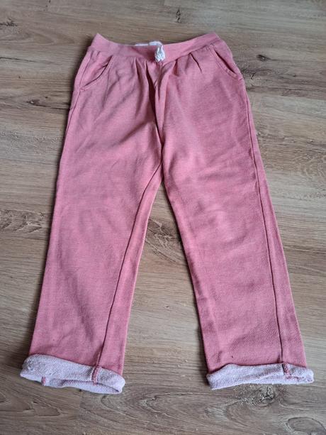 Tepláky, lupilu,110