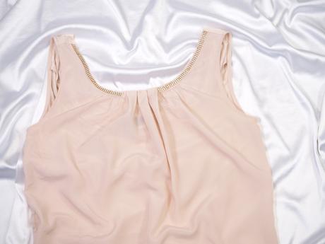 Luxusný béžový top sinéquanone, 38