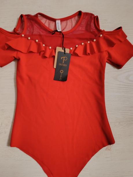 Tričkové body-m, m