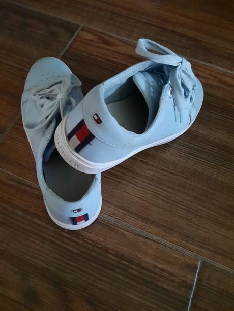 Tenisky v.37, zn.tommy hilfiger, tommy hilfiger,37