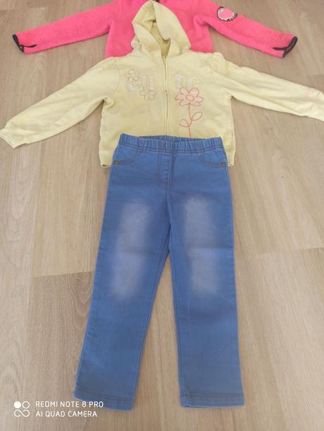 Dve mikiny pre 2-3 ročne dievcatko, 98