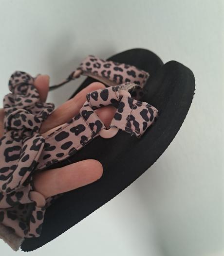 Sandalky s mašlou, f&f,28