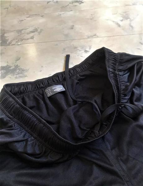 Tenké syntetické šortky, xl