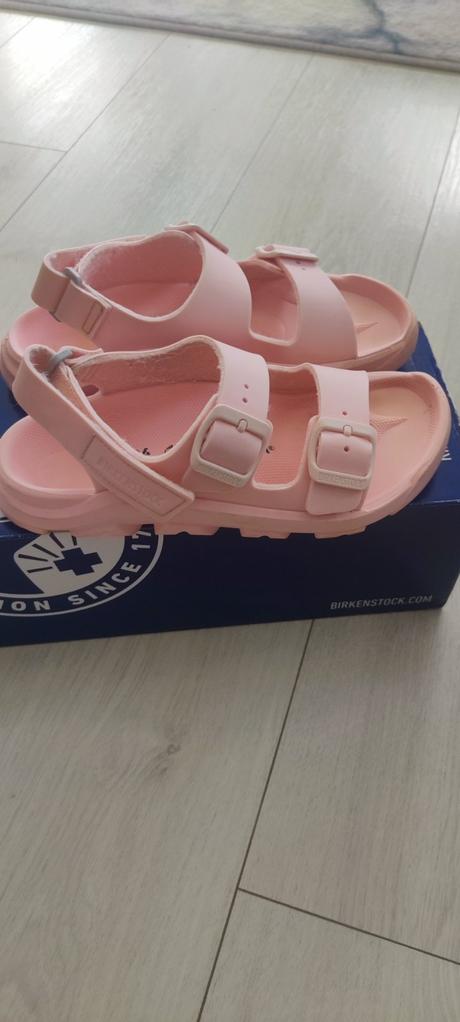 Dievčenské sandále birkenstock, 34