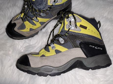 Turisticke topanky, 36