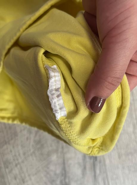 Žltý croptop, fishbone,s