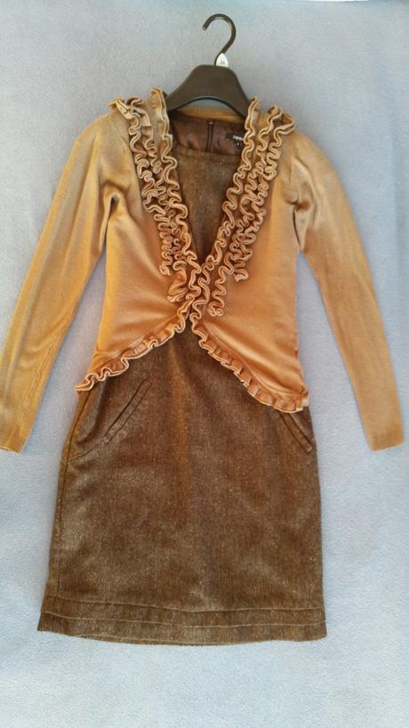 Zb teplejšie , hrubšie šaty (aj výmena), xs