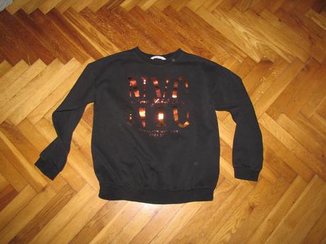 Mikina s metalickým nápisom, h&m,146