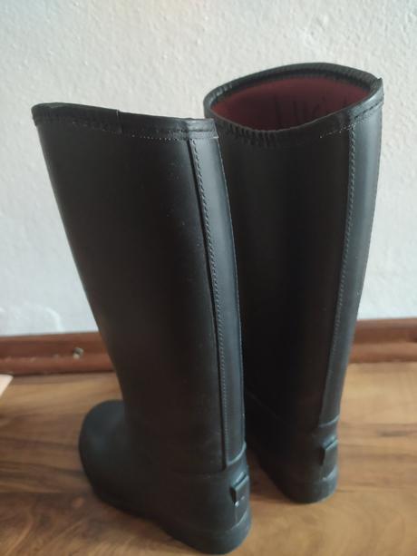 Vysoké kožené čižmy, 26