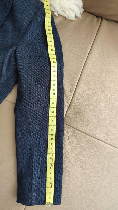 Chlapčenský oblek, 128