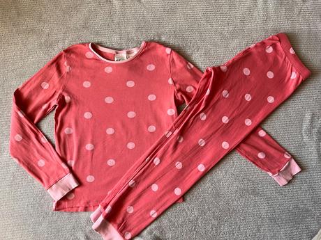Pyžamo, h&m,134