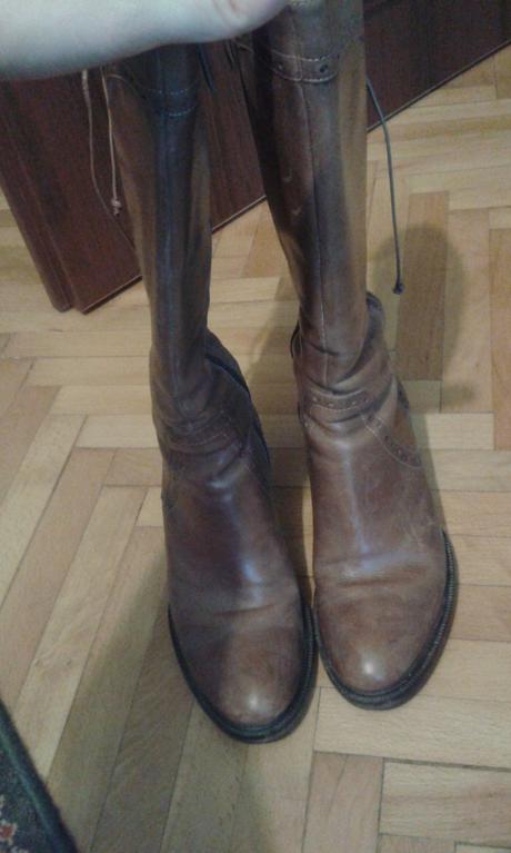 Kožené značkové čizmy, 37