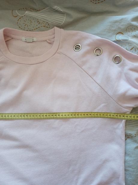 Mikina s kovovou aplikáciou, amisu,l