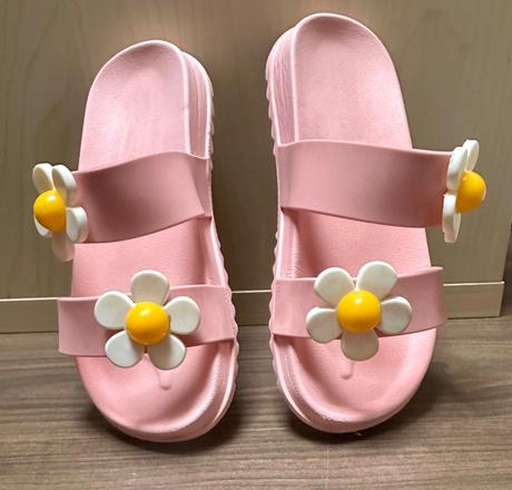 Gumené sandále s kvietkami v. 34/35, reserved,34