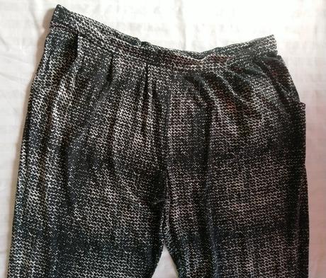 Elastické čierno biele nohavice label be, xxl/xxxl, xxxl