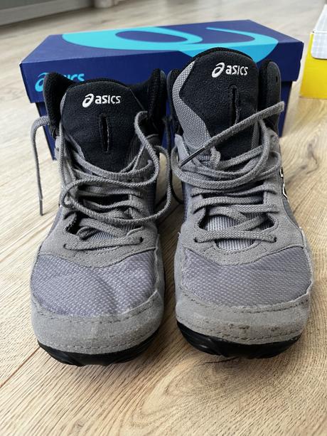 Tenisky na zápasenie v. 37, asics,37