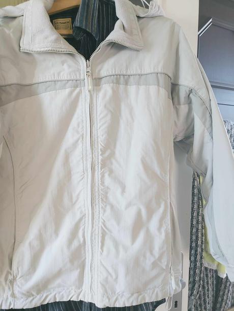 Sivá dvojstranná prechodná bunda - nová, m