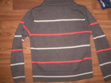 Chlapčenský svetrík, 122