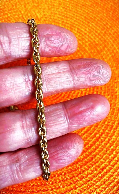 Súprava bižutérie,