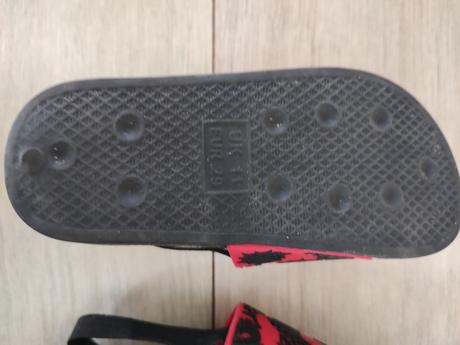 Šľapky spiderman, primark,29