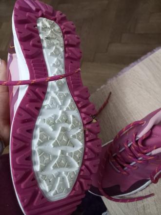 Nepremokavé tenisky, botasky, turistické topánky, 35