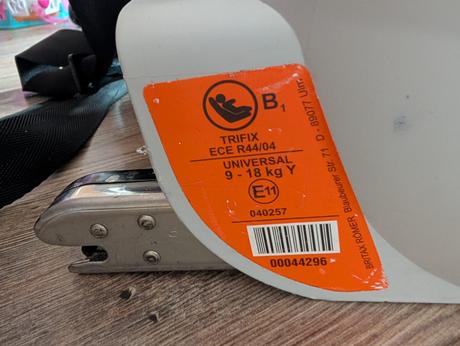 Predam autosedačku römer trifix, römer