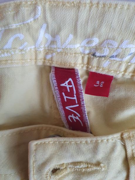 Úzke džinsy 3/4 strih, 38