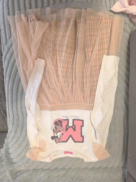 Vianočné šaty, 134