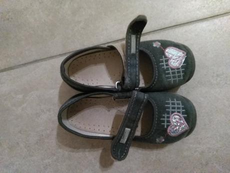 Papucky, kornecki,26