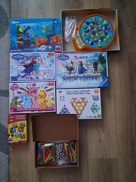 Hry/puzzle v top stave, 