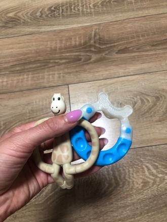 Prvé detské zubné kefky,