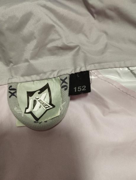 Tenká pláštenka do dažďa, 152