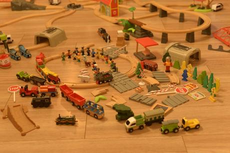 Vláčiková dráha s doplnkami, 