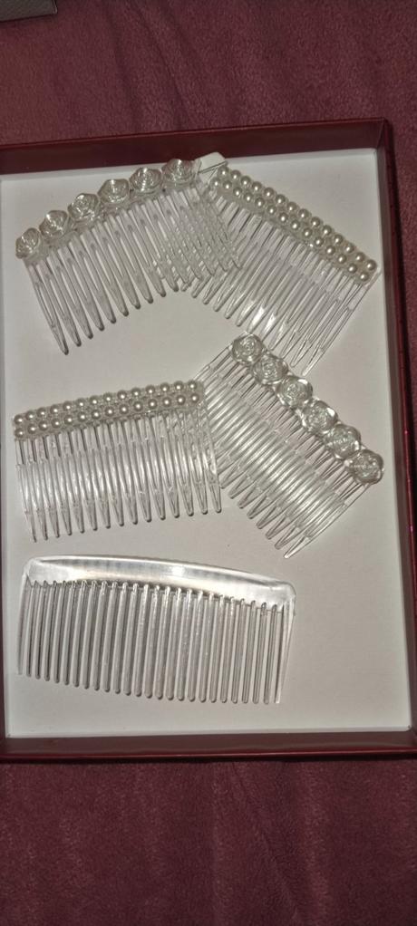 Hrebene 5 kusov a 1 spona do vlasov., 