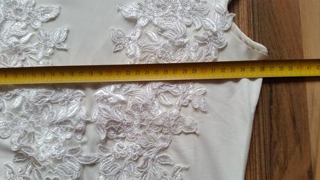 Spolocenska damska sukna a body, m