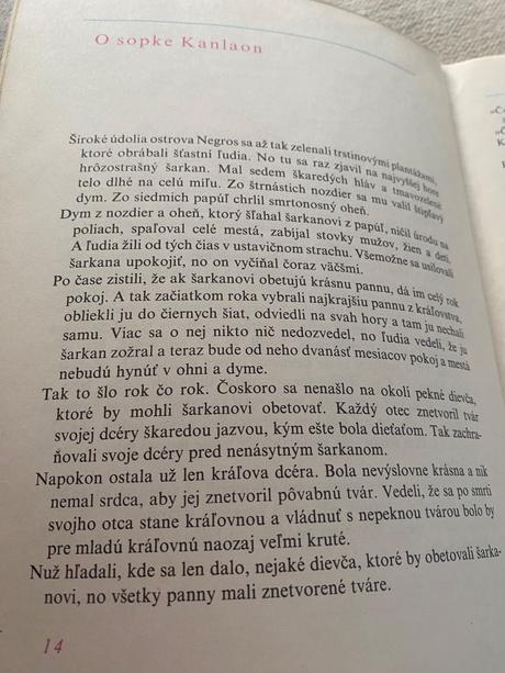 Staré retro čarodejný strom filipínske rozprávky,