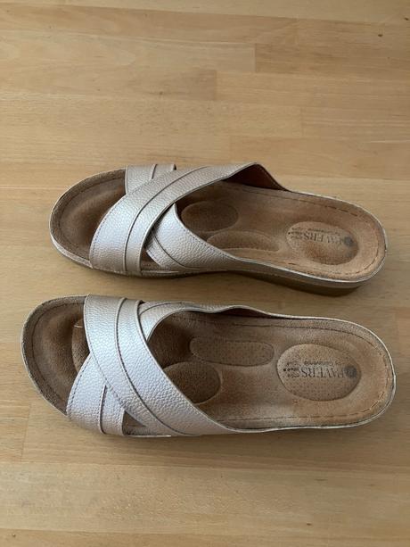 Letne lahucke slapky, 39