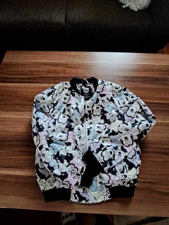 Bunda, reserved,134