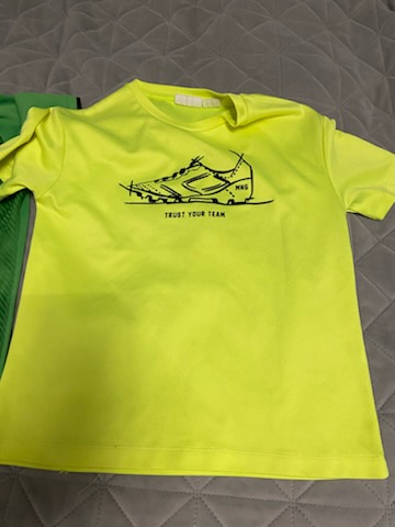 2x tepláky a 3x tričko dres, h&m,146