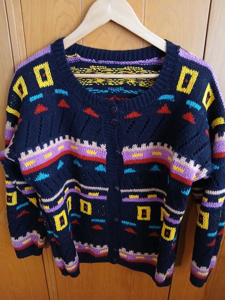 Čierny  svetrík., xl