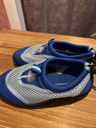 Topánky do vody, 26