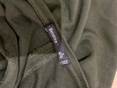 Priliehavé šaty bershka, bershka,s