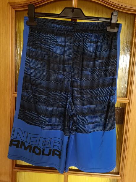 Under armour chlapčenské kraťasy veľkosť 13-15 rok, under armour,158 / 164 / 170