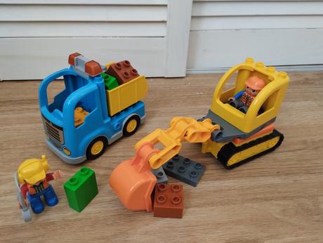 Lego duplo 1082 bager a nákladiak + kocky navyše, 