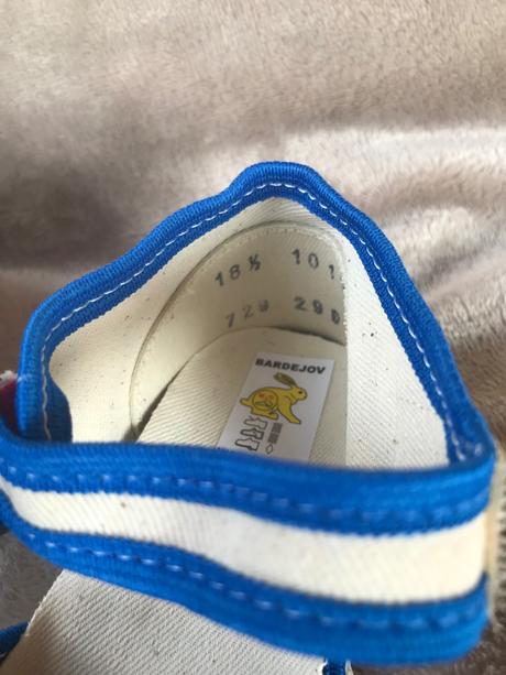 Textilné sandálky, 18