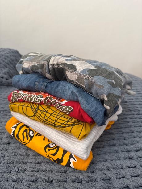 Balicek velkost 140 + darcek, 140–152