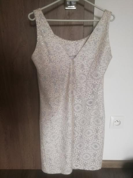 Spoločenské šaty, 36