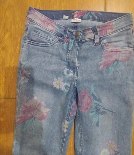 Kvietkovane rifle, bonprix,152